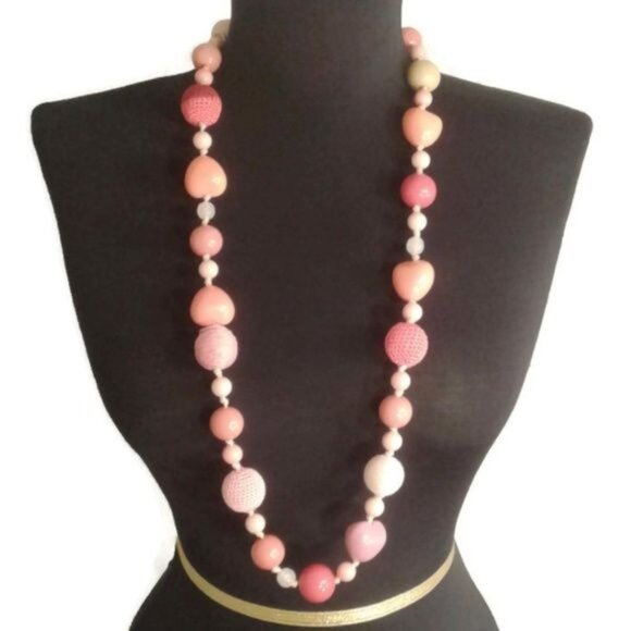 Lydell Chunky Statement Necklace 34 inches Pink Orange Beads Hearts FLAW VTG - Picture 1 of 7
